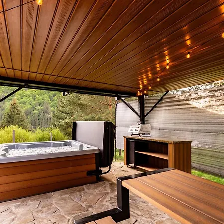 Apartment Buda 2 Komjatna